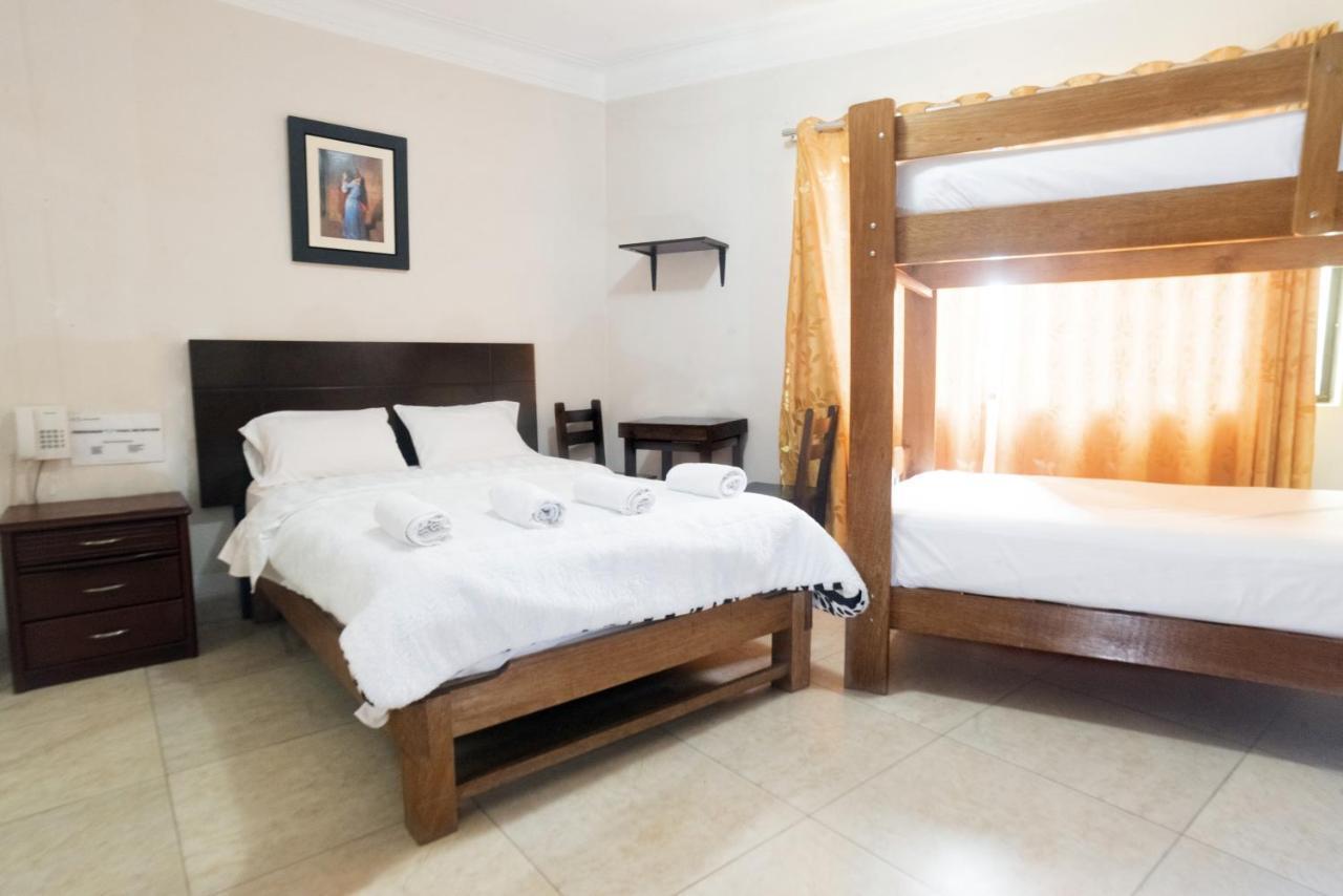Hostal Suenos Brena Lima Buitenkant foto