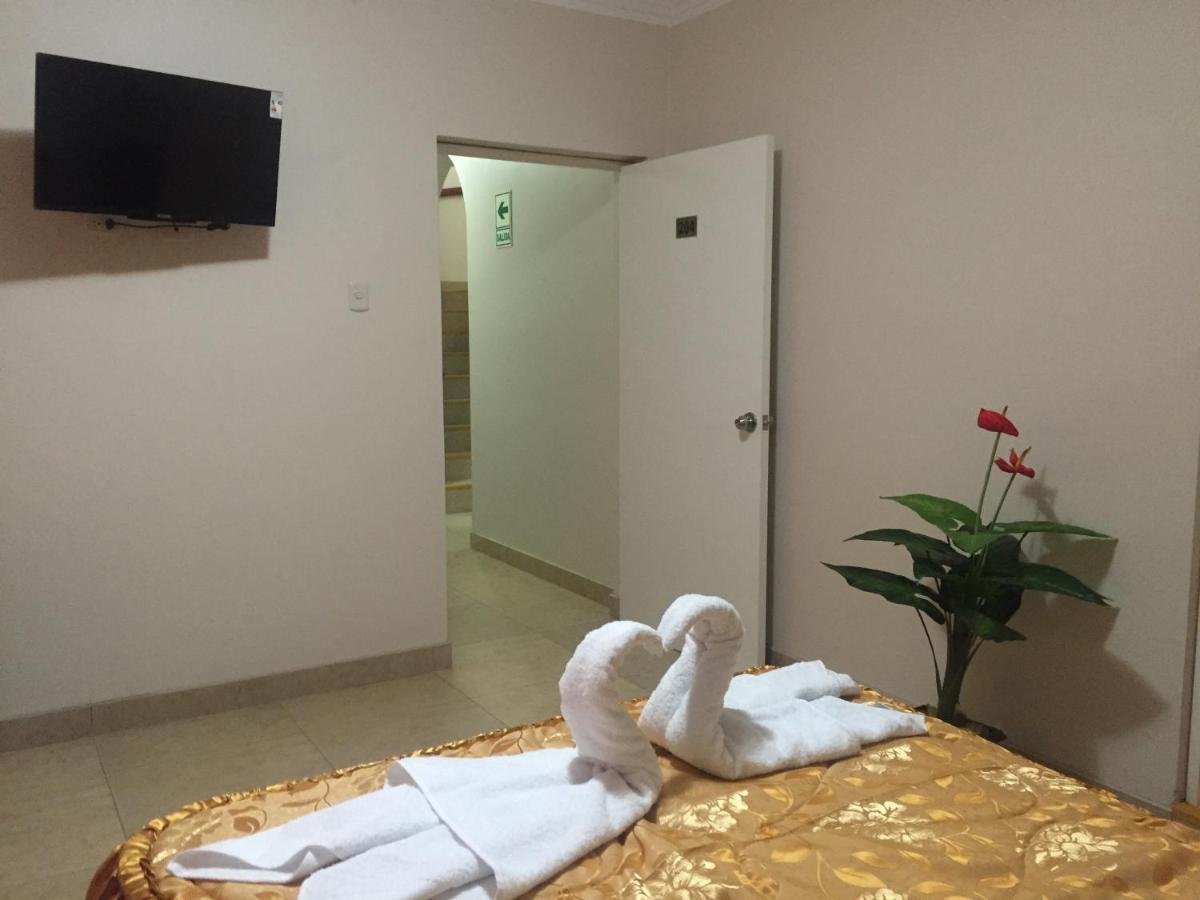 Hostal Suenos Brena Lima Buitenkant foto